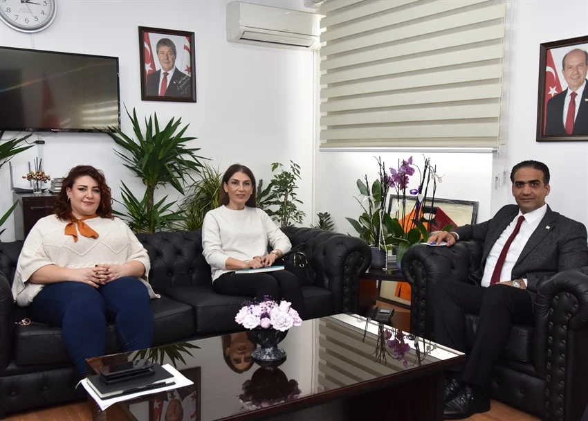 Tıp-İş heyetiyle sosyal güvenlik görüşmesi