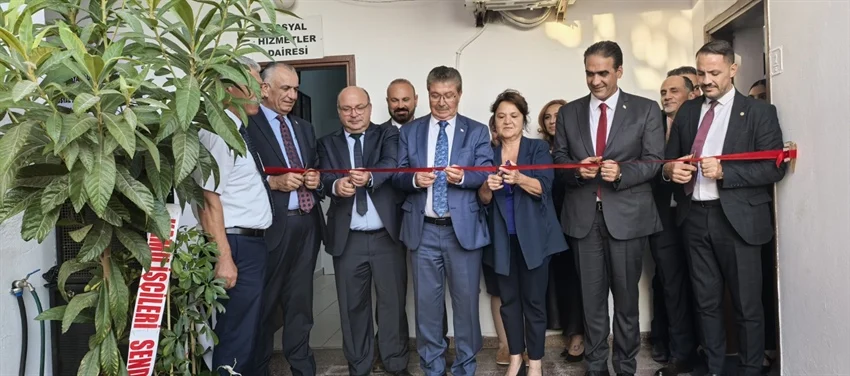 Yenierenköy’de kamu hizmet binasının açılışı